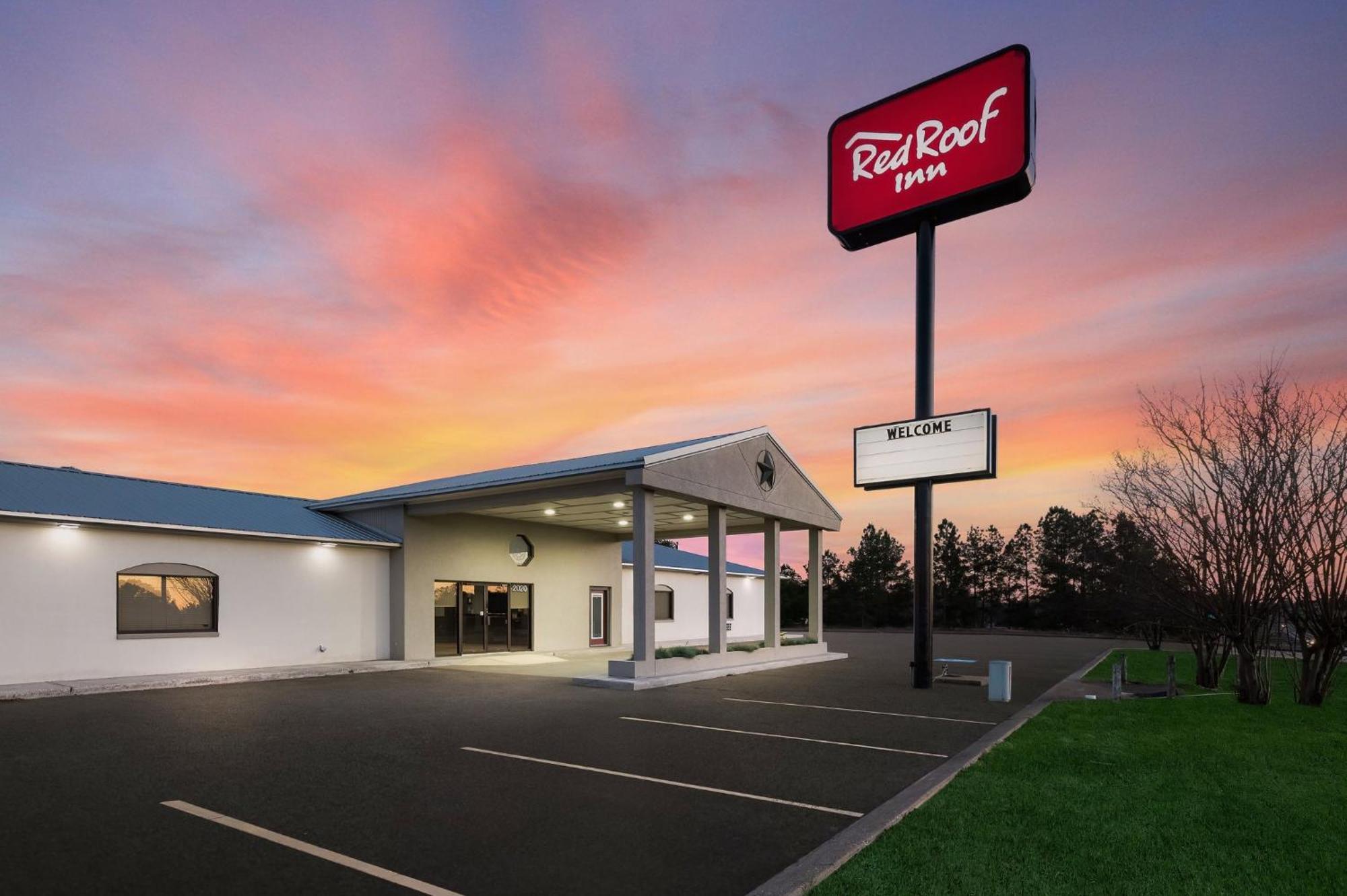 Red Roof Inn Nacogdoches Exterior photo