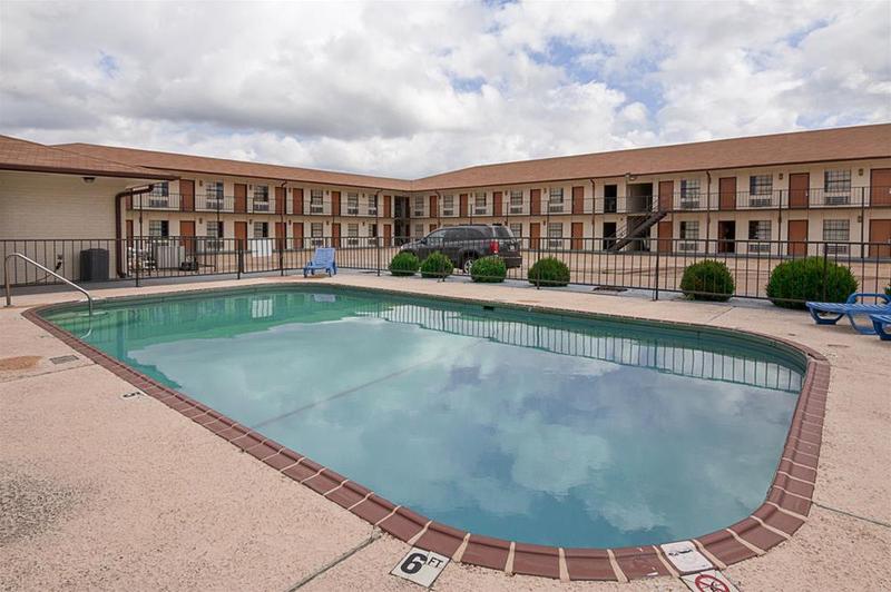 Red Roof Inn Nacogdoches Exterior photo