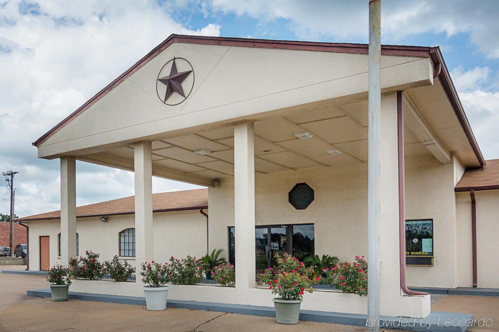 Red Roof Inn Nacogdoches Exterior photo